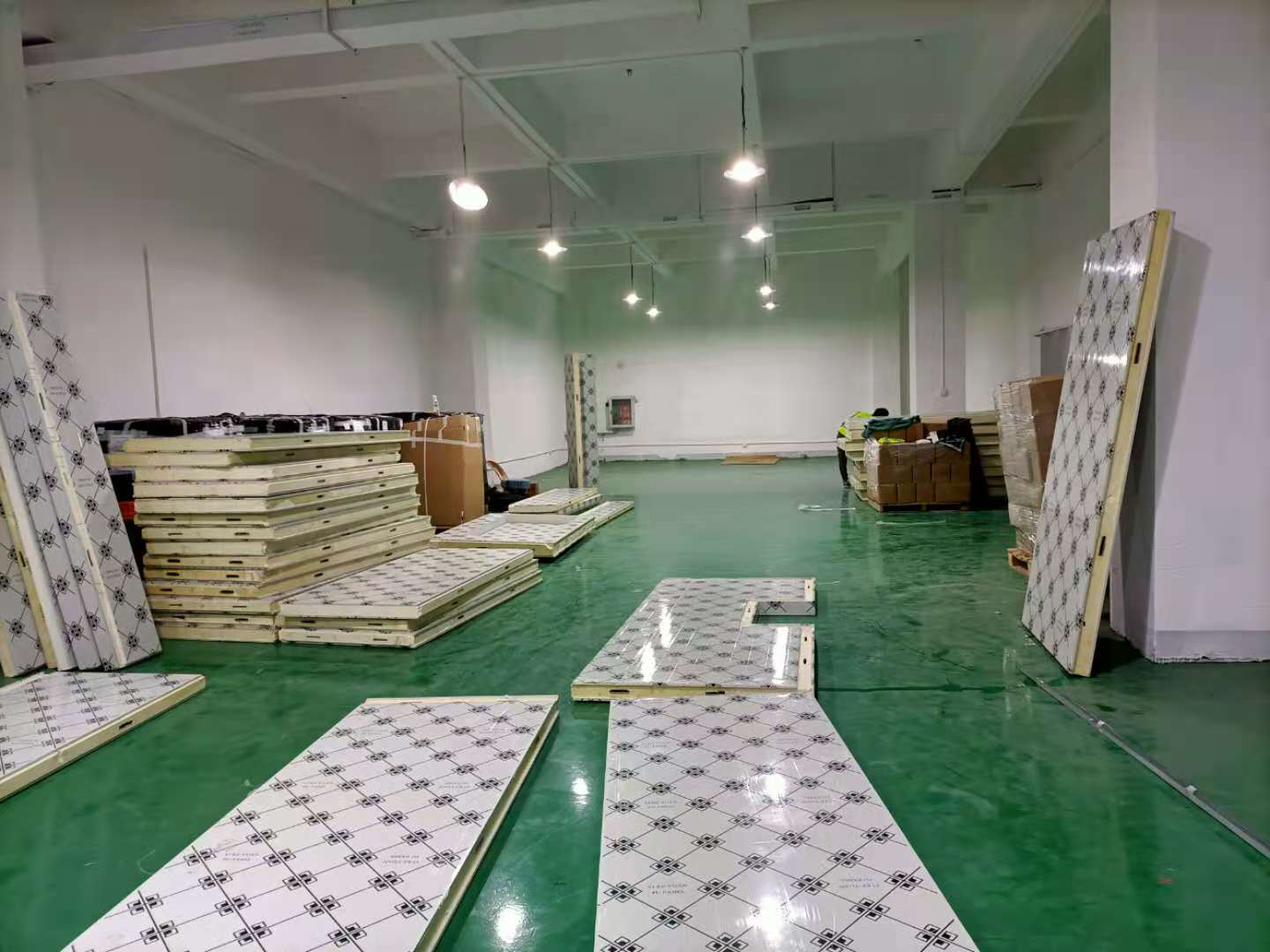 冷庫(kù)雙溫冷庫(kù)現(xiàn)場(chǎng)安裝雪藝制冷建造